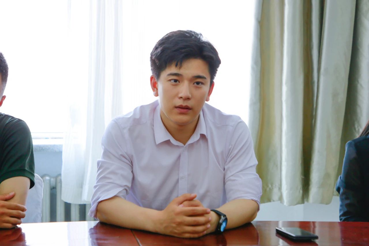 哈航德育|师生座谈会圆满召开